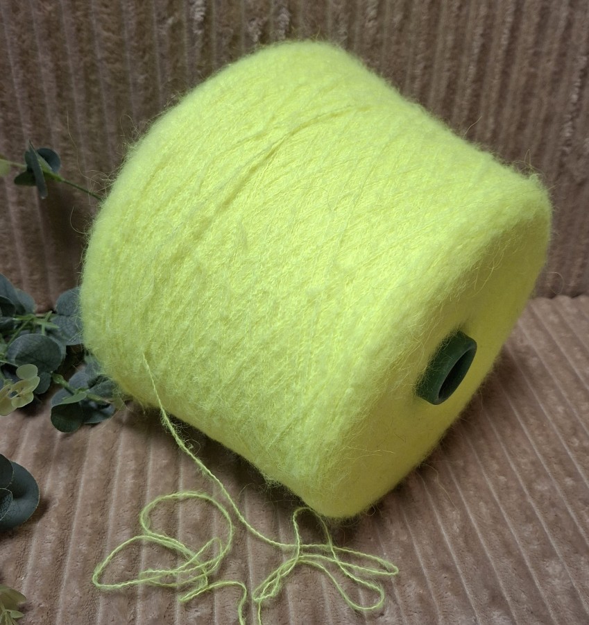 SIŪLAI SU ALPAKA – NEONINIAI RYŠKŪS (100 g)