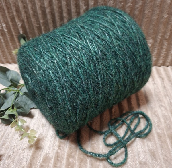 Siūlai su alpaka ir vilna – pūkuota žalia virvelė (100 g)