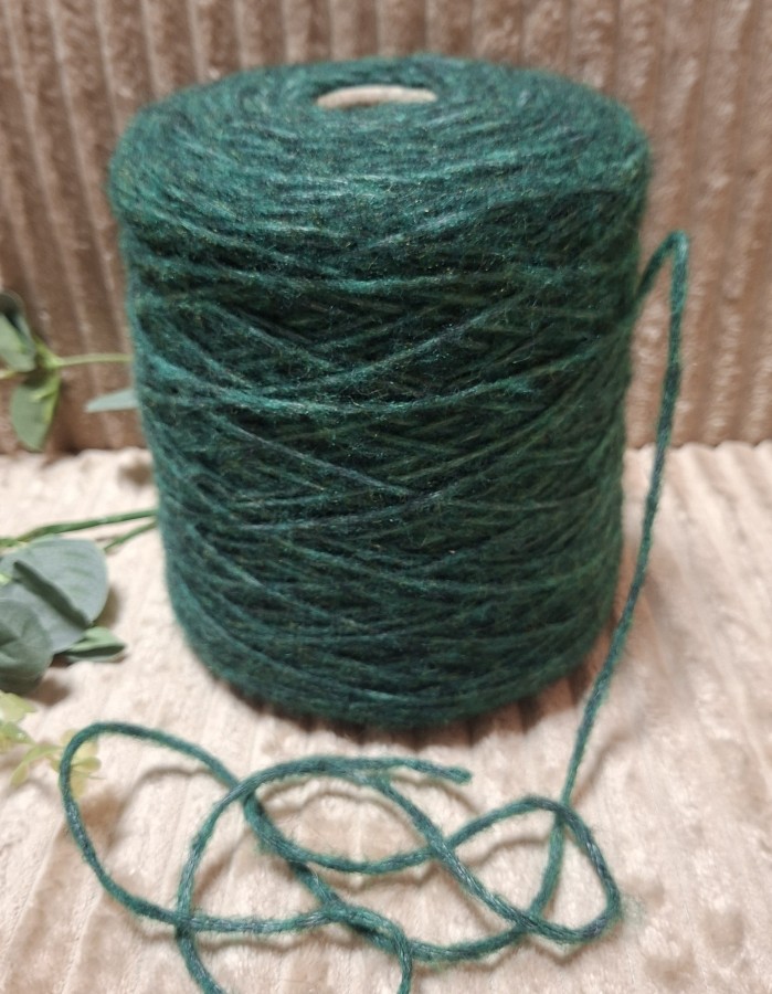 Siūlai su alpaka ir vilna – pūkuota žalia virvelė (100 g)