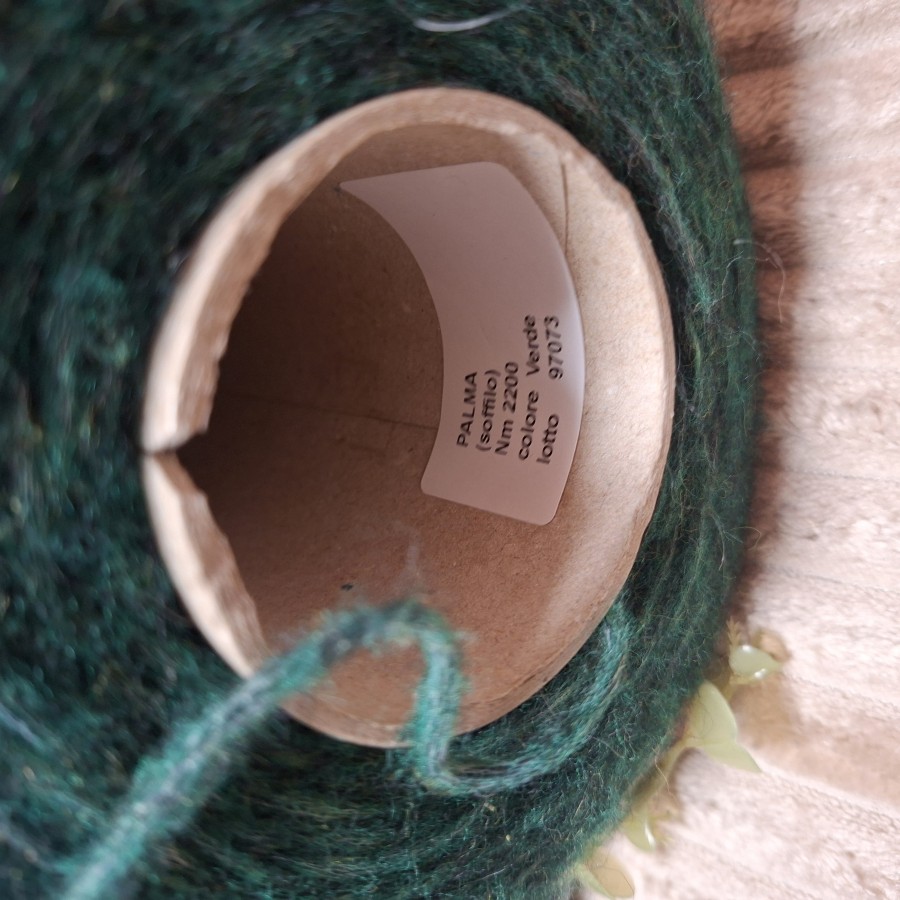 Siūlai su alpaka ir vilna – pūkuota žalia virvelė (100 g)