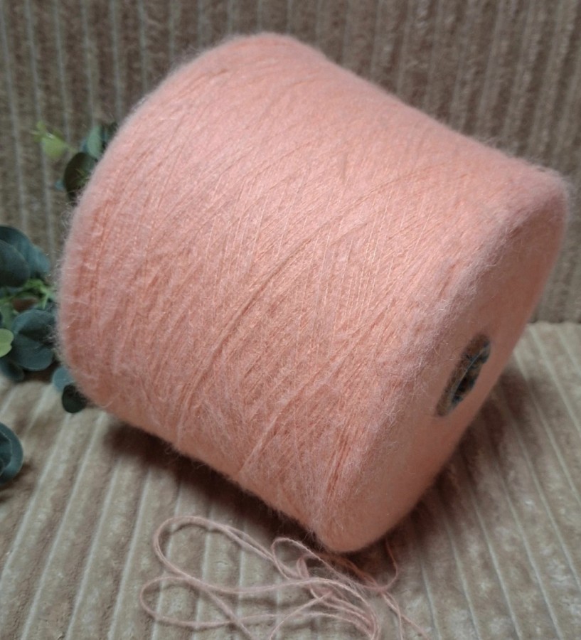 Siūlai su alpaka – švelnūs ir purūs (100 g)