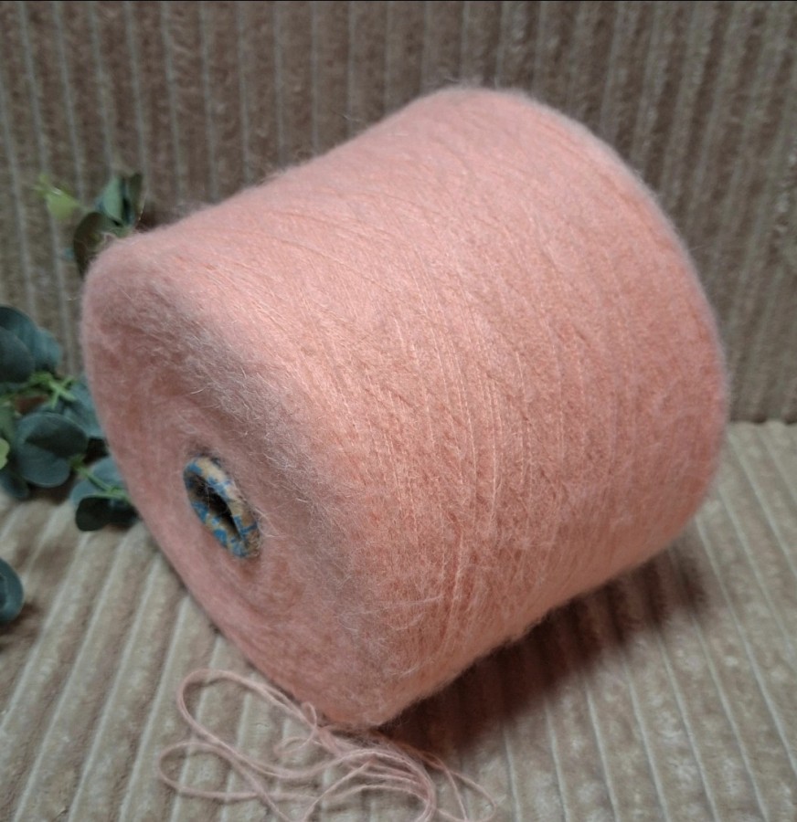 Siūlai su alpaka – švelnūs ir purūs (100 g)