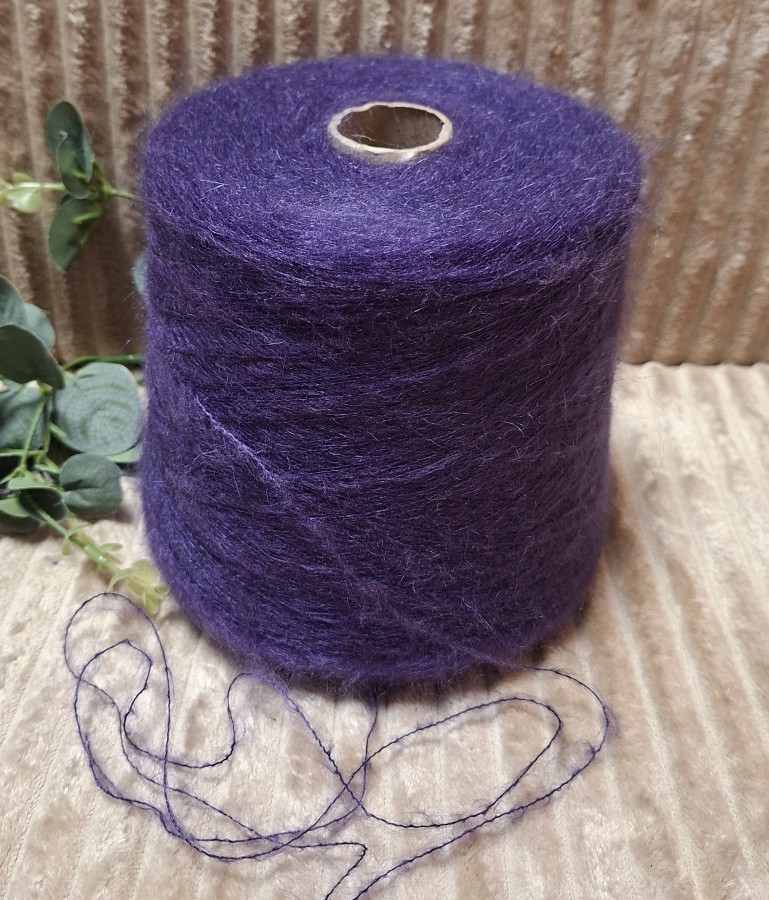 Kid moherio siūlai – violetiniai (100 g)