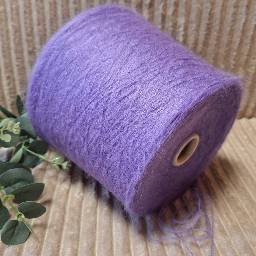 Moherio siūlai – lengvi ir purūs (100 g)