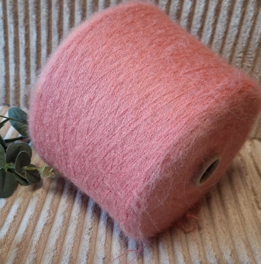 Moherio siūlai – purūs ir lengvi (100 g)