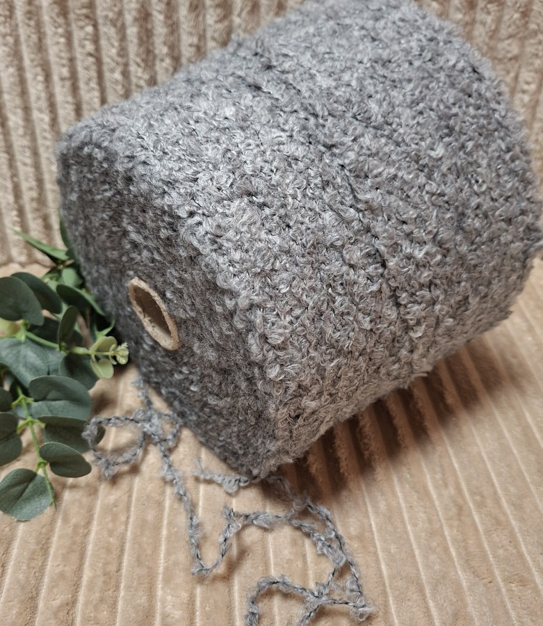 Buklė siūlai su moheriu ir vilna – pilki (100 g)