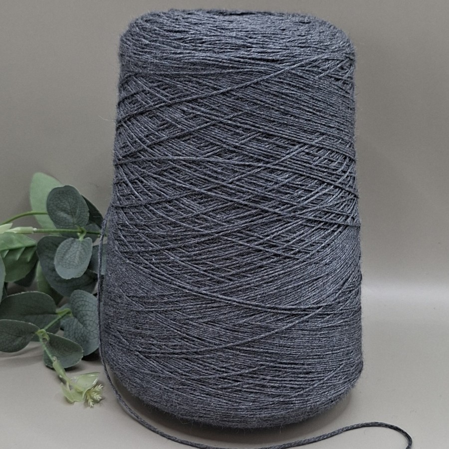 Superfine vilnos siūlai – tamsiai pilki, lygūs ir tvirti SUDWOLLE SOMERSET (100 g)