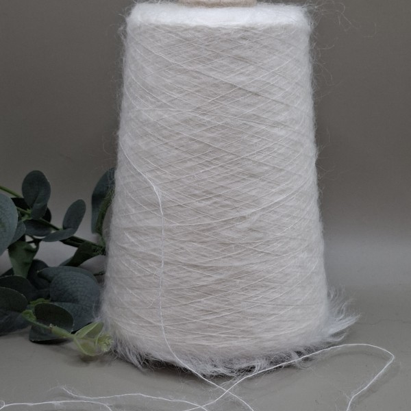 Super Kid Mohair siūlai – itin švelnūs ir pūkuoti AURORA (50 g)