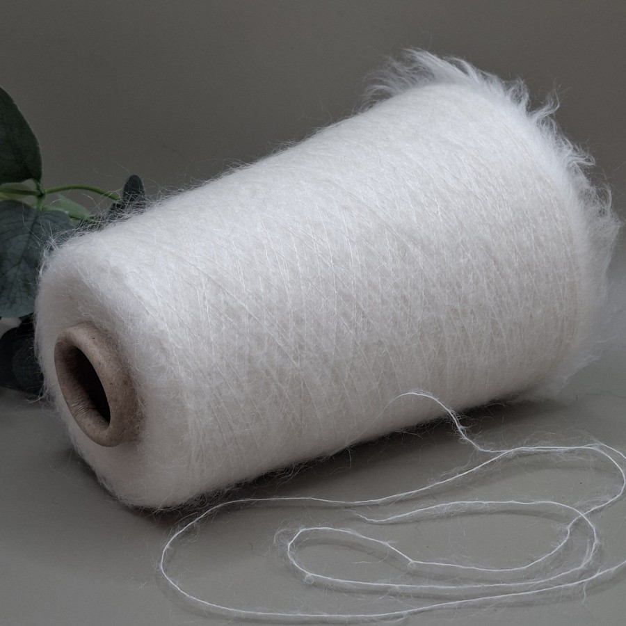 Super Kid Mohair siūlai – itin švelnūs ir pūkuoti AURORA (50 g)