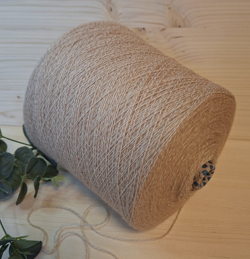 Merino vilnos pusvilnė – ypatingai švelnūs ir lengvi VOLGA (100 g)