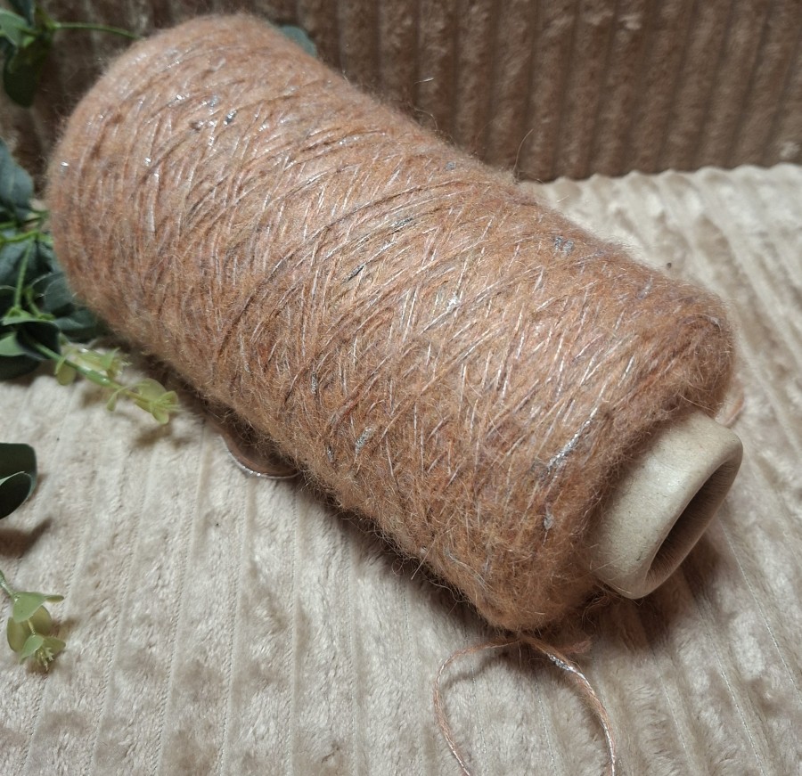 Dekoratyviniai moherio siūlai – sidabriniai pumpuriukai (330 g)