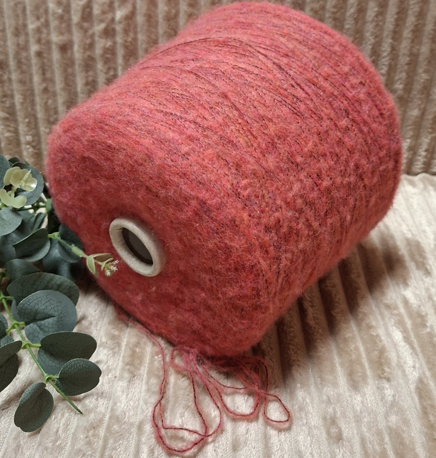 Siūlai su alpaka ir merino vilna – švelnūs ir purūs (100 g)